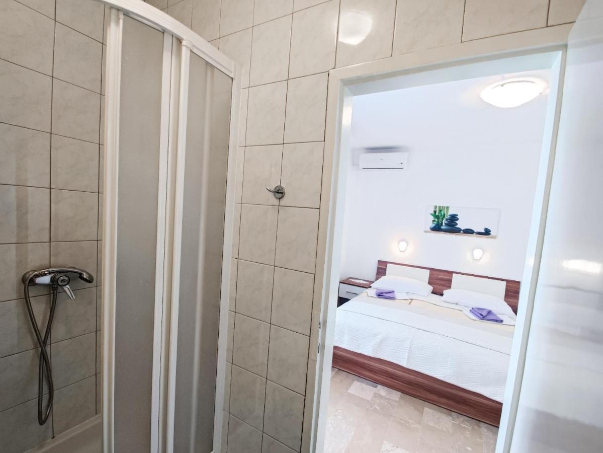B&B Villa Ivona Baška Voda Buitenkant foto